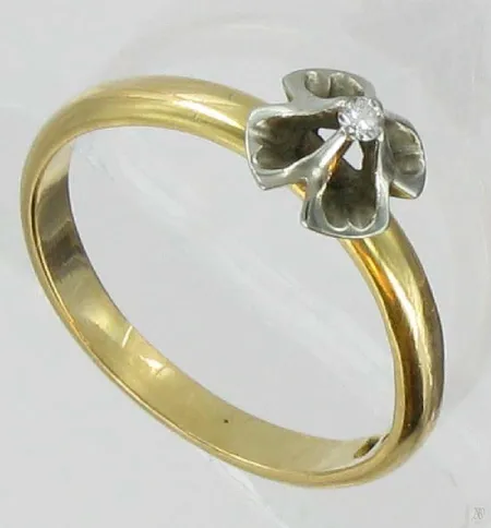 Timanttisormus 1xn.0.03ct, kaivertamaton, koko 17½, 750, paino 3,0g Vikt: 3   g