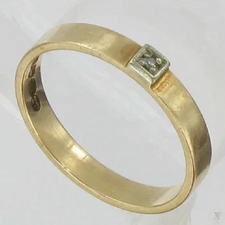 Timanttisormus 1xn.0.01ct, kaivertamaton, koko 16¼, 585, paino 1,8g Vikt: 1,8 g