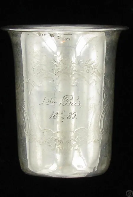Pikari, kaiverrettu, paino 35g, hopeaa, v.1889, pieniä kolhuja