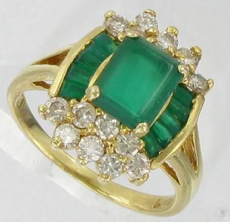 Kivisormus timanteilla 16xn.0.05ct, kaivertamaton, koko 17, 750br, paino 6,5g Vikt: 6,5 g