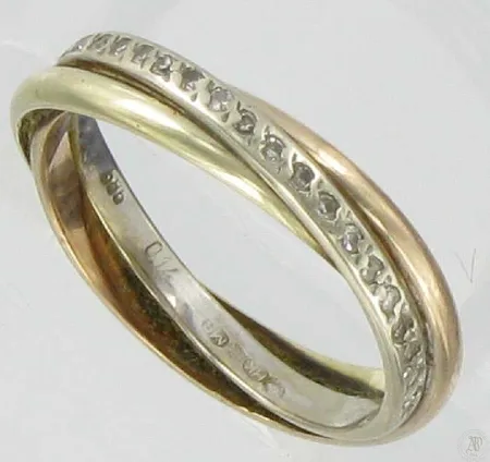 Timanttisormus 19xn.0,005ct kaivertamaton, 585 paino 3,5g yksi timantti puuttuu Vikt: 3,5 g