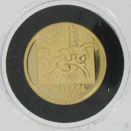 Kultaraha 1 mk v.2001, viimeinen markka laatikossa, kolikon kotelo on avattu