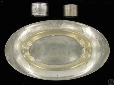 Vati viallinen sterling, 2 servettirengasta viallisia 813 paino 169g Vikt: 169   g