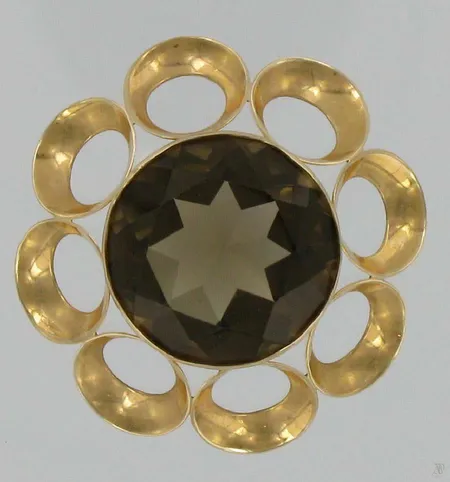 Riipus kivellä, 585br, paino 8,1g Vikt: 8,1 g