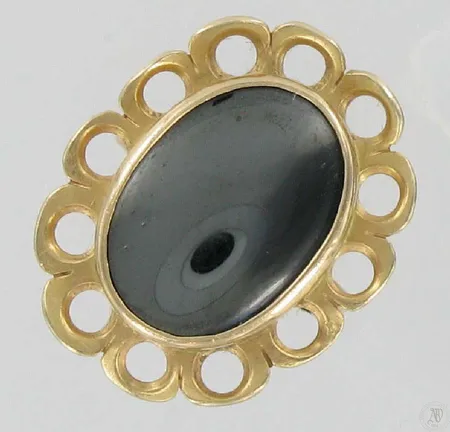 Hematiittisormus, viallinen, 585br, paino 8,9g Vikt: 8,9 g
