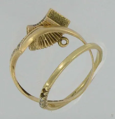 2 Timanttisormusta 3xn.0,005ct, viallisia 1 Riipus, viallinen, 585, paino 4,0g Vikt: 4   g