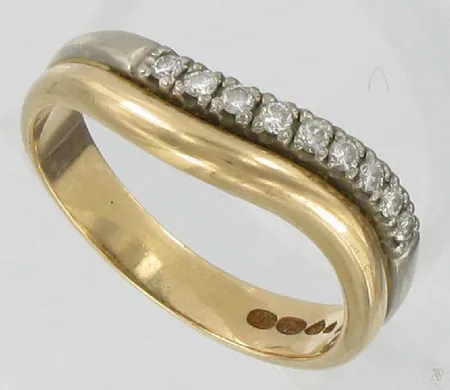 Timanttisormus 9xn.0,02ct kaivertamaton, koko 20, 585 paino 5,7g Vikt: 5,7 g
