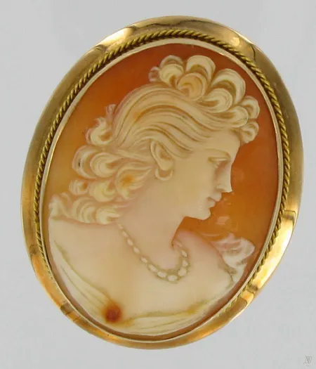 Camerintakoru, valmistettu 1952, Suomi, koko 40X30mm, 585br, paino 10,8g Vikt: 10,8 g