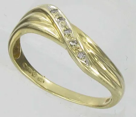 Timanttisormus 5xn.0.005ct, kaivertamaton, koko 18¼, 585, paino 2,7g Vikt: 2,7 g