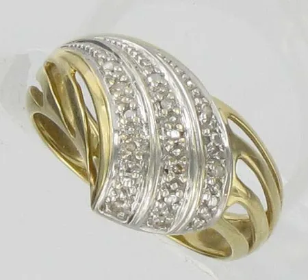 Timanttisormus 9xn.0.005ct, koko 15¾, kaivertamaton, 585, paino 2,7g Vikt: 2,7 g