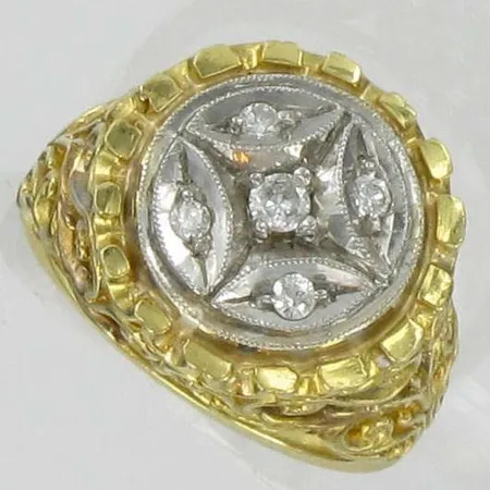 Timanttisormus 1xn.0.04ct 4xn.0.01ct, koko 15,5, kaivertamaton, 750, paino 6,3g Vikt: 6,3 g