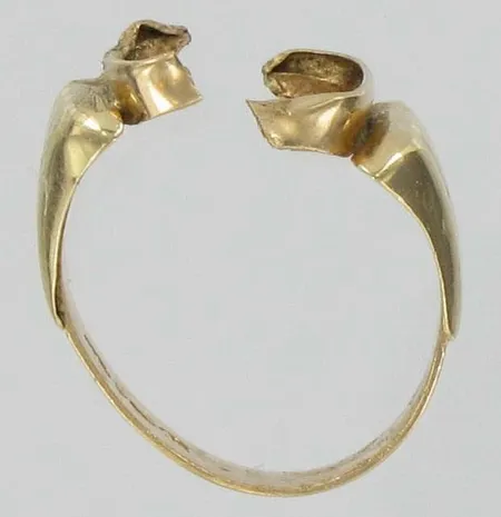 Romukultaa, 585, paino 5,1g Vikt: 5,1 g