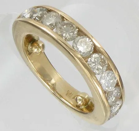 Timanttisormus 10xn.0.15ct, kaivertamaton, pienennetty koko 14¾, 585, paino 7,5g Vikt: 7,5 g