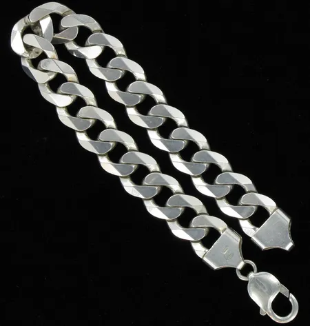 Hopeinen panssariranneketju, pituus 22,0cm, 925, paino 33,4g Vikt: 33,4 g