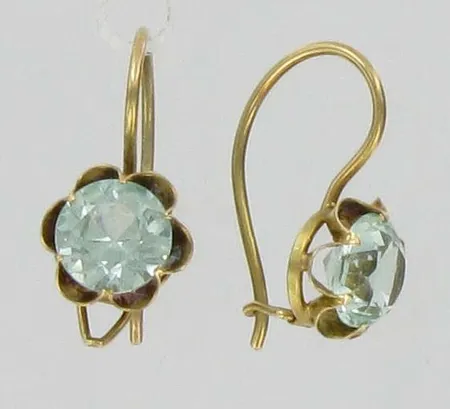 Kivikorvakorut, 585br, paino 1,2g Vikt: 1,2 g