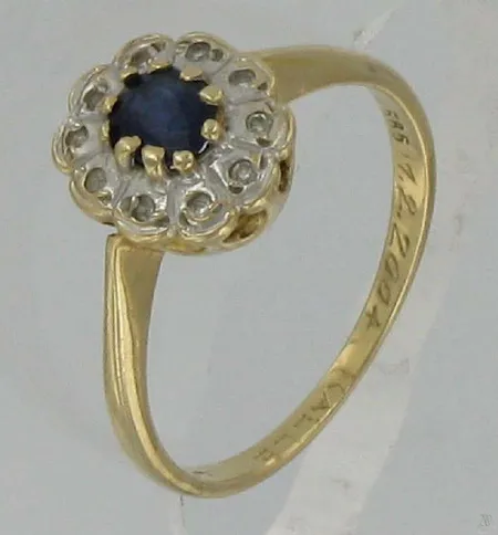 Sinisafiirisormus timanteilla 10xn.0,005ct, viallinen, koko 17¼, 585br, paino 2,3g Vikt: 2,3 g