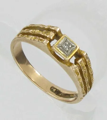 Timanttisormus 1xn.0.005ct, kaivertamaton, koko 16, 585, paino 2,6g Vikt: 2,6 g