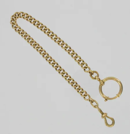 Taskukellonperät, pituus 25,5cm, valmistettu 1919-1920, 750, paino 28,9g Vikt: 28,9 g