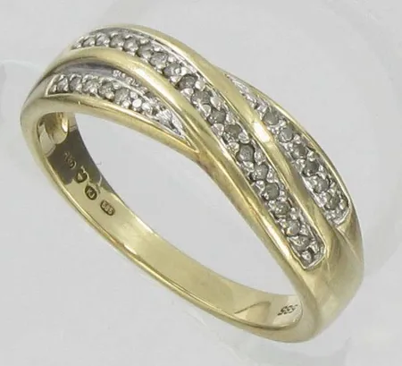 Timanttisormus 28xn.0.005ct, kaivertamaton, koko 18¾, 585, paino 4,0g Vikt: 4   g