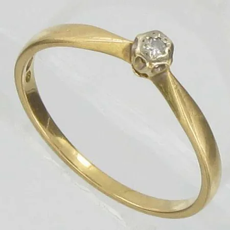 Timanttisormus 1xn.0.01ct, kaivertamaton, koko 17½, 750, paino 1,6g Vikt: 1,6 g