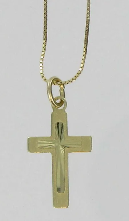 Ristiriipus ja ketju, pituus 46,5cm, 585, paino 1,8g Vikt: 1,8 g