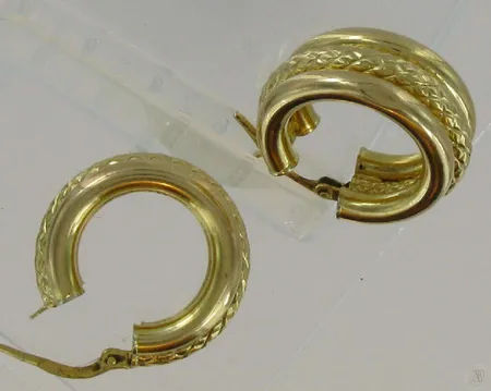 Rengaskorvakorut, 585, paino 6,5g Vikt: 6,5 g