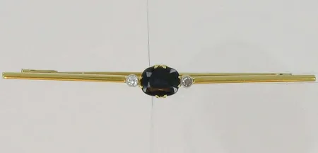 Sinisafiirisolmionpidin timanteilla 2xn.0.02ct, 750br, paino 4,3g Vikt: 4,3 g