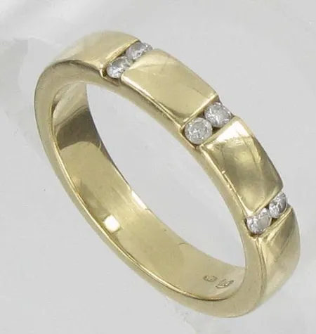 Timanttisormus 6xn.0.03ct, kaivertamaton, koko 17, 585, paino 4,5g Vikt: 4,5 g