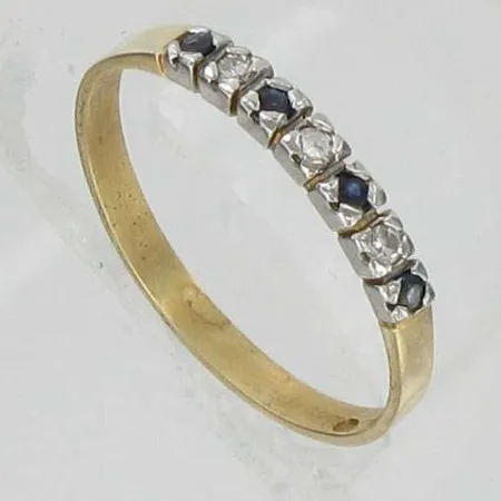Kivisormus timanteilla 3xn.0.005ct, kaivertamaton, koko 16¼, 585br, paino 1,2g Vikt: 1,2 g