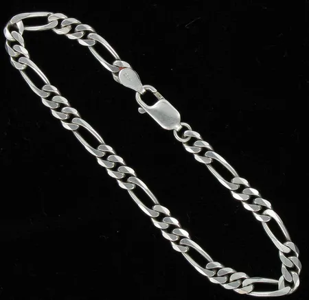 Figaroranneketju, pituus 19,5cm, 925, paino 7,5g Vikt: 7,5 g