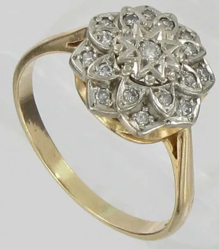 Timanttisormus 1xn.0.02ct, 16xn.0.005ct, kaivertamaton, koko 18½, 585, paino 3,5g Vikt: 3,5 g