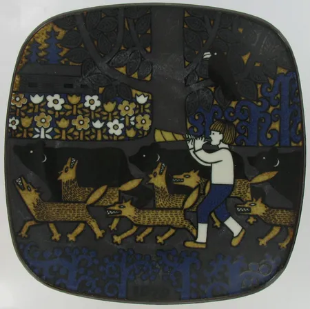 Vuosilautanen Arabia 1979 design R. Uosikkinen
Ainoastaan nouto myymälästä!