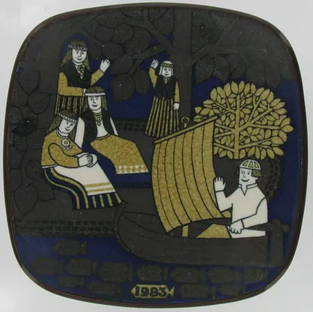 Vuosilautanen Arabia 1983 design R. Uosikkinen
Ainoastaan nouto myymälästä!