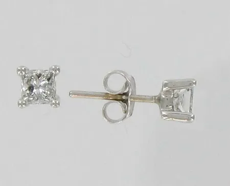 Timanttikorvakorut 2xn.0.35ct Princess, 750vk, paino 1,4g Vikt: 1,4 g