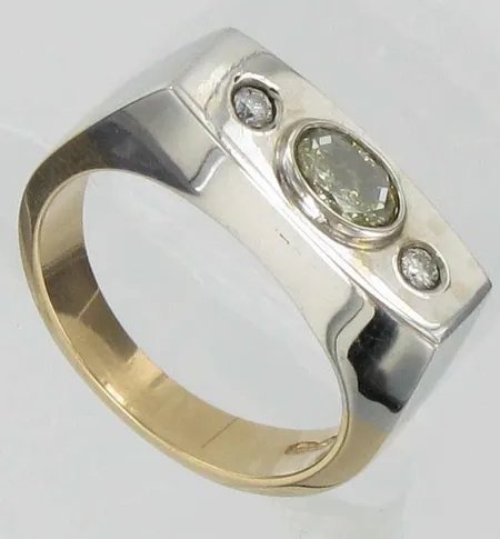 Timanttisormus 1xn.0.45 2xn.0.03ct, kaivertamaton, koko 17¼, 585, paino 8,2g Vikt: 8,2 g