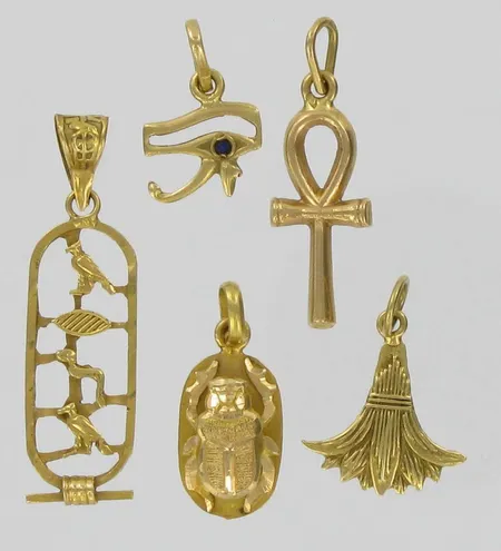 Viisi riipusta, 875br, paino 6,4g Vikt: 6,4 g