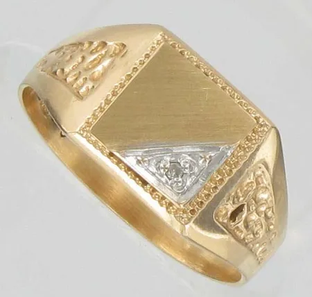 Timanttikantasormus1xn.0.005ct, kaivertamaton, koko 20, 585, paino 4,1g Vikt: 4,1 g