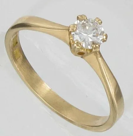Timanttisormus 1xn.0.35ct, kaivertamaton, koko 17¾, 750, paino 2,9g Vikt: 2,9 g