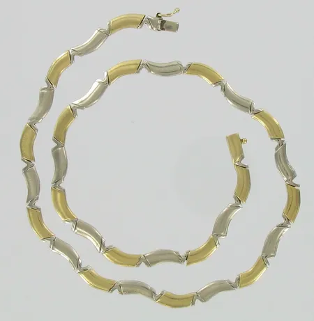 Kaulakoru 2-väri, pituus 46,0cm, 585, paino 37,5g Vikt: 37,5 g