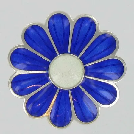 Rintakoru riipuslenkillä, Kalevala Koru, 925