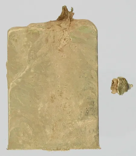 Kaksi kultapalaa, 585, 107,6 Vikt: 107,6 g